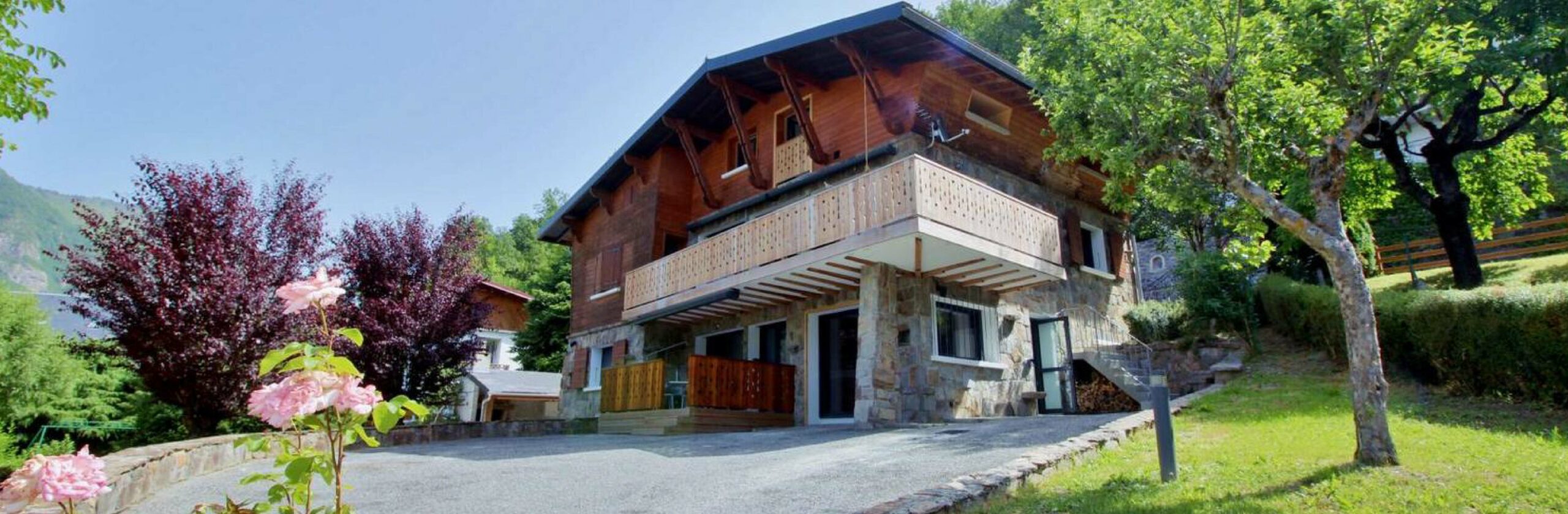 Aménagement extérieur dans le 64