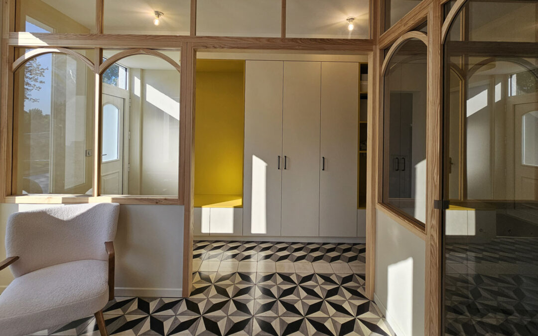Rénovation de l&rsquo;entrée, bureau et salon d&rsquo;une maison de ville
